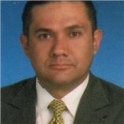 Profesor en Administración de Empresas, experto en emprendimiento, formulación y evaluación de proyectos. Teorías Administrativas